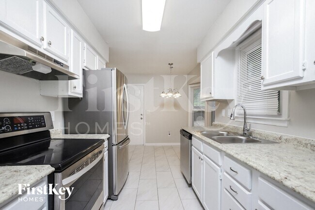 3224 Timberwolf Ave, High Point, NC 27265 - photo 7