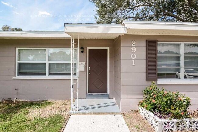 2901 34th Ave N, Saint Petersburg, FL 33713 - photo 4