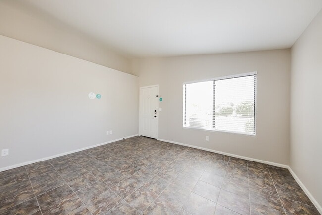 3154 W Via Montoya Dr, Phoenix, AZ 85027 - photo 3