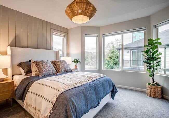 8879 SW Elena Ln, Tigard, OR 97223 - photo 5