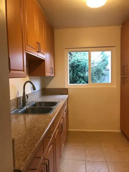 1827 N Normandie Ave, Los Angeles, CA 90027