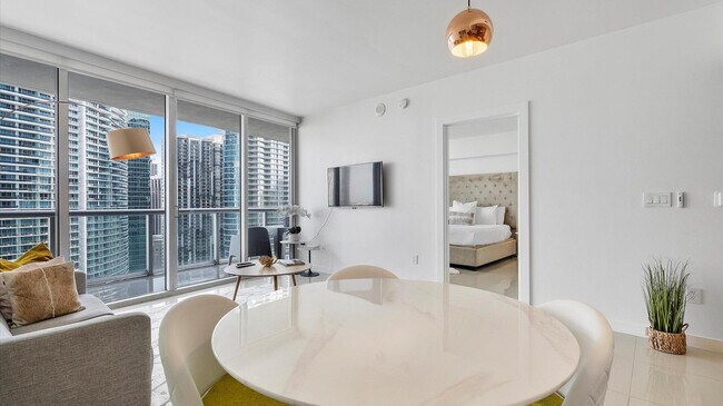 Icon Brickell Tower 1 unit FL30-ID1049802P, Miami, FL 33131 - photo 7
