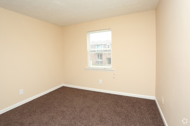 2BR, 1.5BA - 850 SF - Bedroom