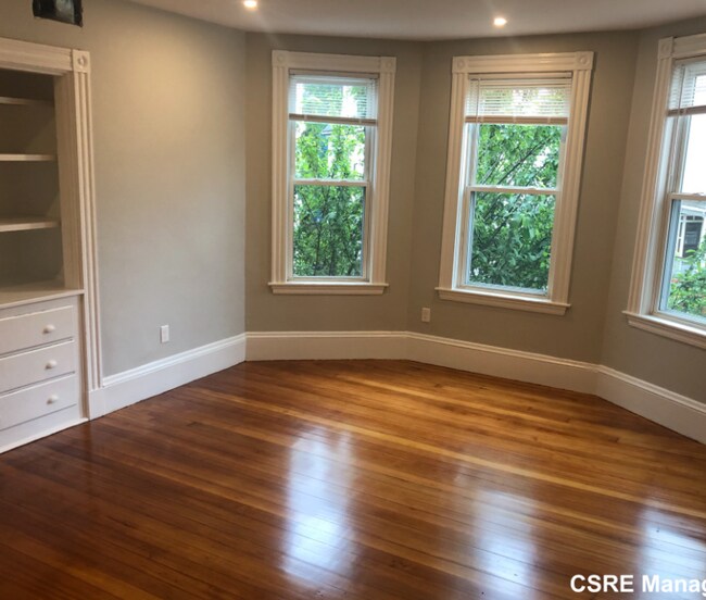 24 Pond St unit 2, Dorchester, MA 02125 - photo 3