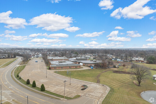 Progress South Elementary School is part of the Fort Zumwalt R-II school district.