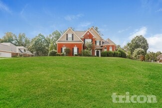 257 Otter Cir, Fayetteville, GA 30215