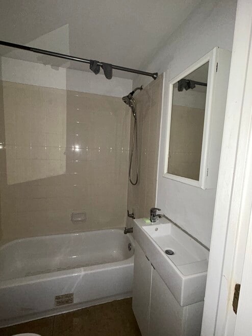 2219 N 16th St unit Duplex Apartments, Philadelphia, PA 19132 - photo 1