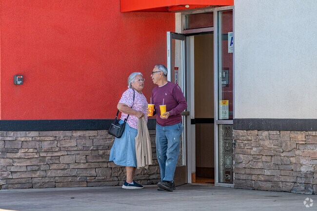 Enjoy delicious, flame-grilled meals at El Pollo Loco in San Jacinto’s Heritage neighborhood.