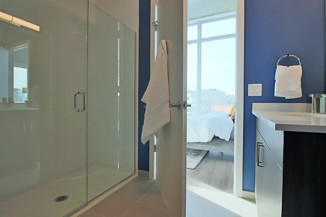 745 N Carpenter St, Chicago, IL 60642 - photo 5