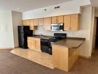 2600 University Ave SE Unit 400, Minneapolis, MN 55414