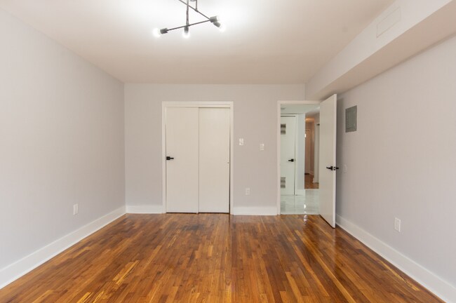 10 Wilburtha Rd, Ewing, NJ 08628 - photo 5