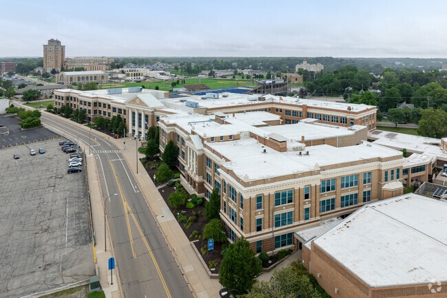 Battle Creek Central High School