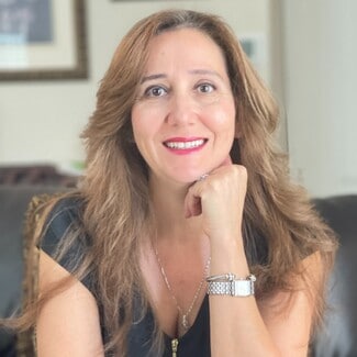 Alejandra Leon
