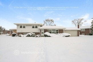 4628 W 101st St, Oak Lawn, IL 60453