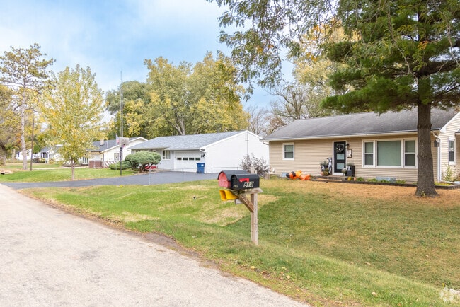 Ranch homes are a modest size and can be affordable option in Rockton.