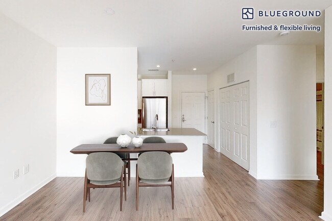 14000 Avalon Dr unit FL1-ID5664A, Northborough, MA 01532 - photo 4