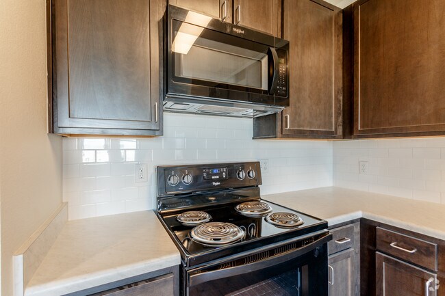 Elisabetta, Denver, CO 80216 - photo 7