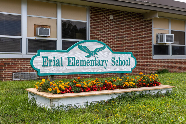 Erial Elementary School received a C+ rating from Niche.