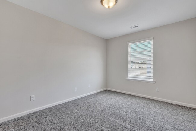 307 Somera Ln, Statesboro, GA 30461 - photo 7