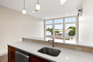 268 Cabot St Unit 11, Beverly, MA 01915