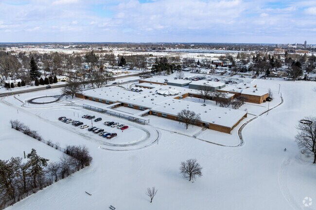 The student drop off area of East Intermediate School.