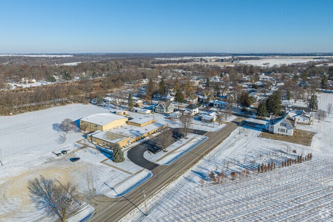 Millbrook Junior High was voted #4 in Best Public Middle Schools in Kendall County.