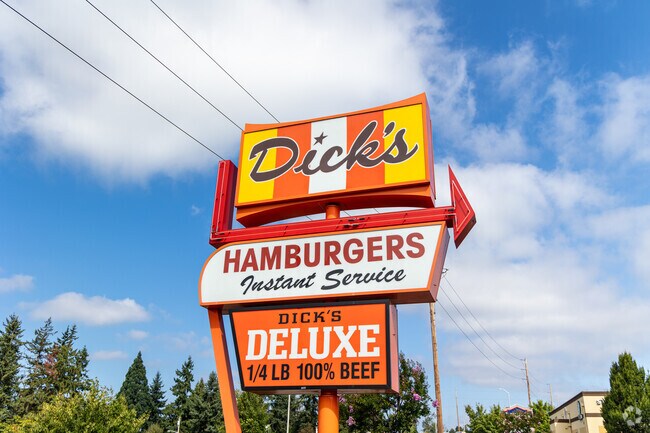 Dick's Drive-In Sign.
