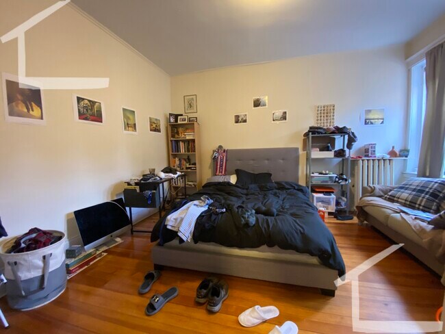 150 Freeman St unit 5, Brookline, MA 02446 - photo 6