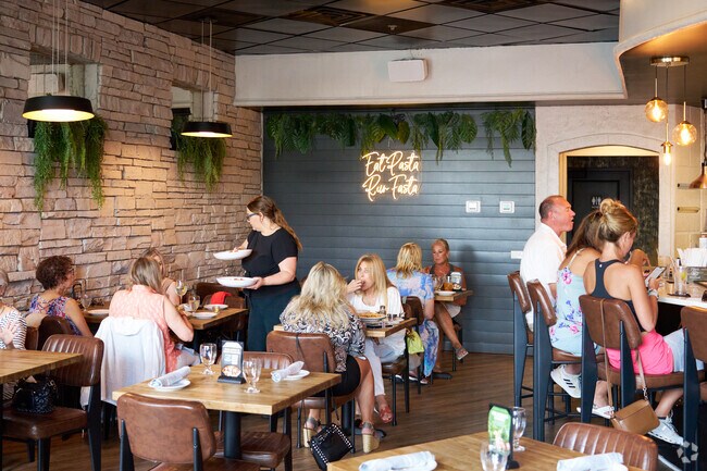 Enjoy great pasta or pizza in a beautiful setting at Pastaio in Tradition.