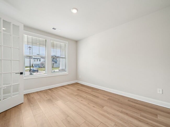 3206 Madeira Dr, Braselton, GA 30517 - photo 2