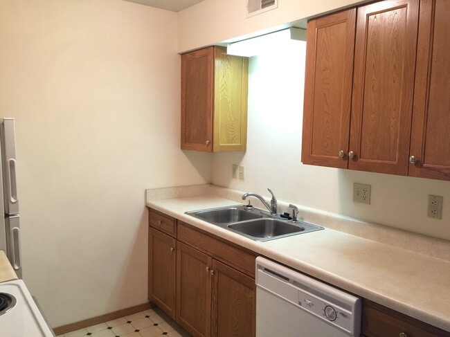 Fairway, Springfield, MO 65804 - photo 6