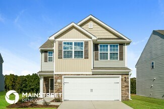 477 Turning Lk Dr, Zebulon, NC 27597