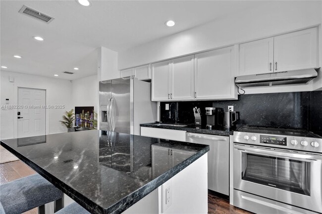 1001 NE 110th St, Biscayne Park, FL 33161 - photo 7