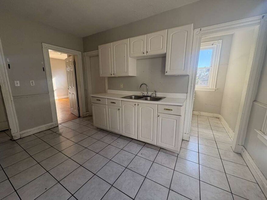 269 Norton St unit 1B, New Haven, CT 06511 - photo 1