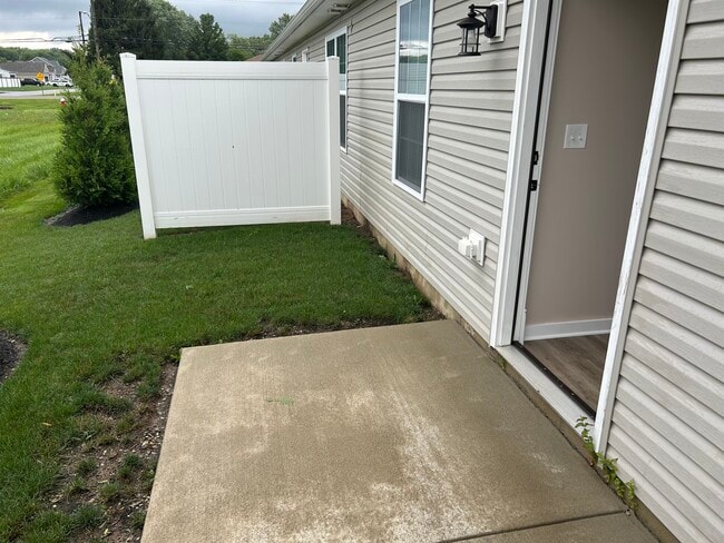 1196 Walt Lake Trail unit Lake Point 3 Condos, Sandusky, OH 44870 - photo 7