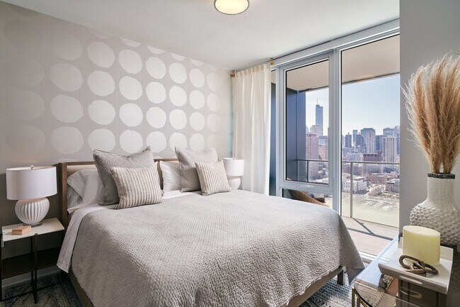 158 W Division St unit 1502, Chicago, IL 60610 - photo 7