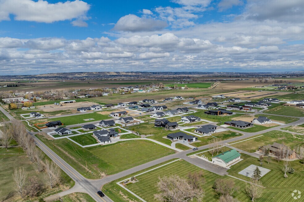 NH_Shiloh_568248_P1_V1_050725