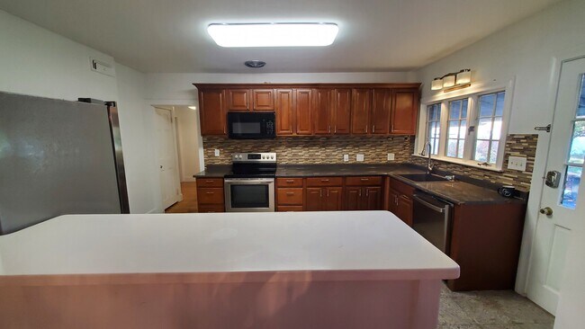 10 Webster St unit 1, Winchester, MA 01890 - photo 5