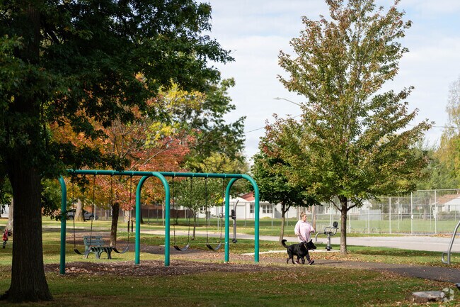 Lincoln Park is close to T Edison School if you are looking for a larger park.