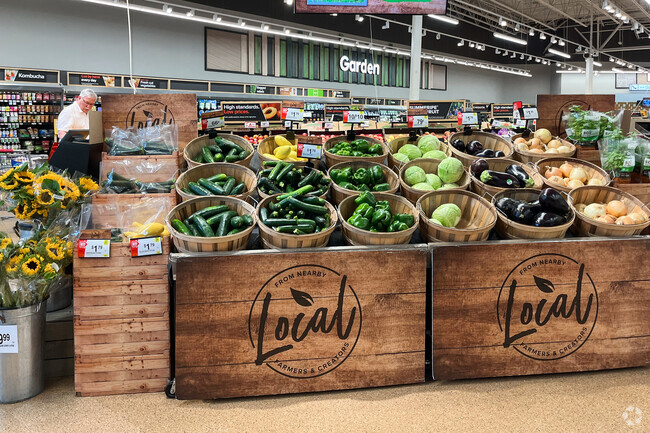 Giant supermarket is there for all your bakery needs in Olyphant.