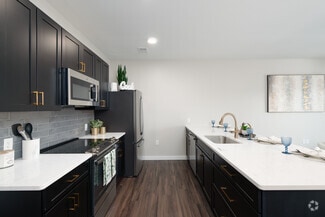 420 N Main St, Edwardsville, IL 62025