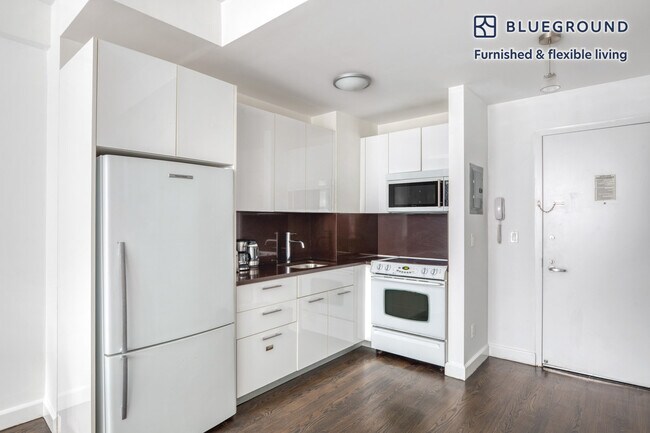 212 W 91st St unit FL4-ID1100, New York, NY 10024 - photo 6