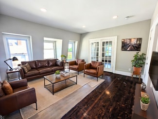 31 Oberlin St Unit 1, Worcester, MA 01610