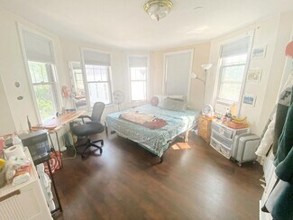 738 Parker St Unit 3, Boston, MA 02120