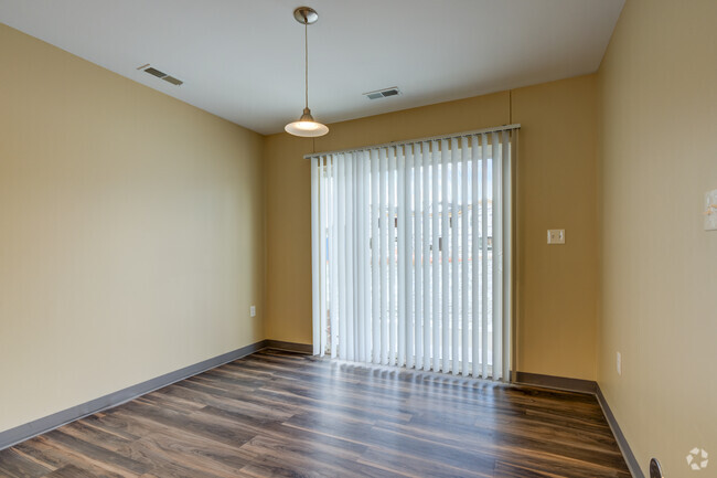 4BR, 2.5BA - 1,611SF - Dining Room