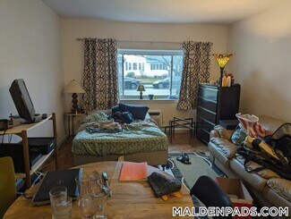 525 Highland Ave Unit 12, Malden, MA 02148