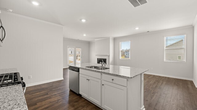 5455 Baybrook Cir, South Fulton, GA 30349 - photo 6