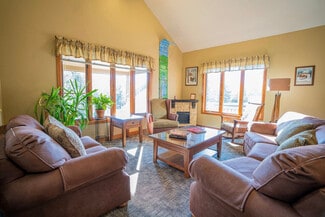 3A Black Pine Unit ID1261564P, Dover, VT 05356