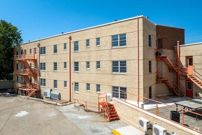 Grandview Apartments, Wichita, KS 67214 - photo 5