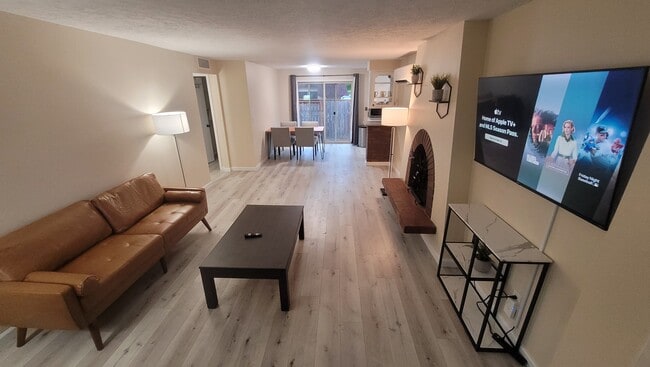 1518 7th St NW, Salem, OR 97304 - photo 2